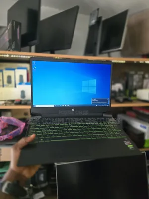 Laptop HP Pavilion Gaming Laptop 15-dk2xxx 16GB AMD Ryzen 5 SSD 512GB