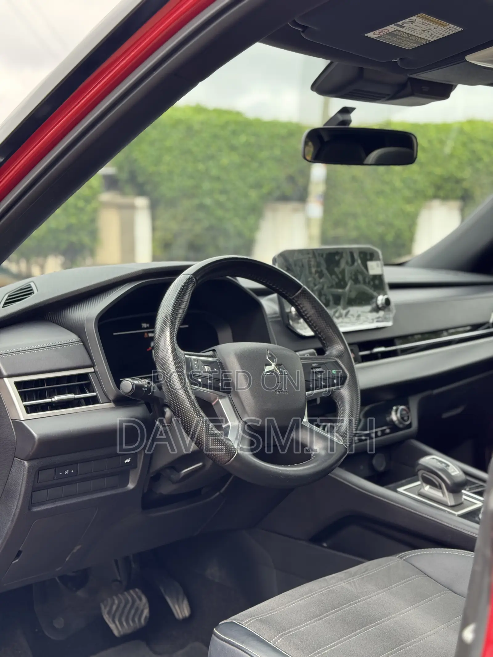 Mitsubishi Outlander SE Black Edition 2024 Red