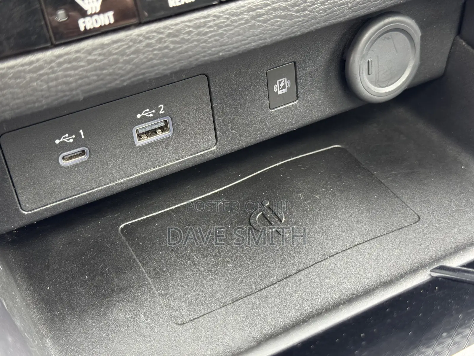 Mitsubishi Outlander SE Black Edition 2024 Red