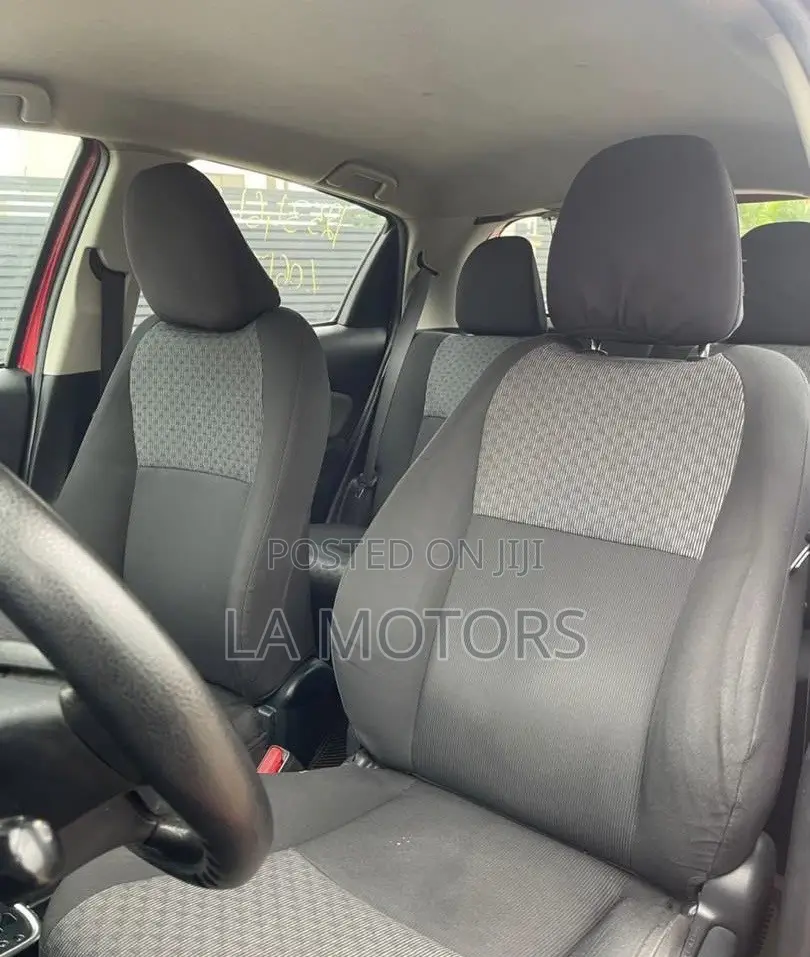 Toyota Yaris 2015 Red