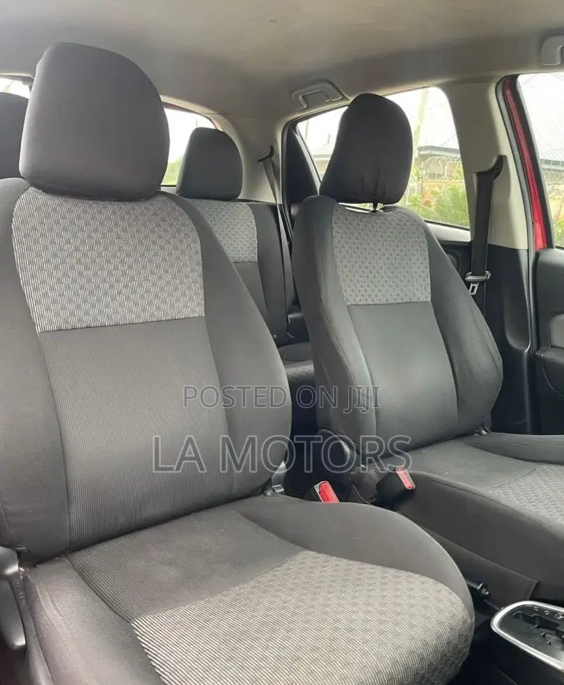 Toyota Yaris 2015 Red