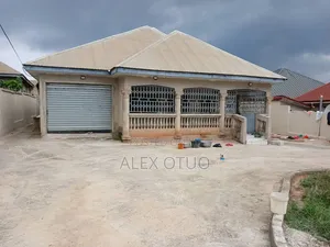 4bdrm House in Alex Otuo Properties, Kumasi Metropolitan for rent