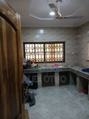 4bdrm House in Alex Otuo Properties, Kumasi Metropolitan for rent