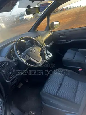Toyota Voxy X 2WD 7-Seater 2014 Black
