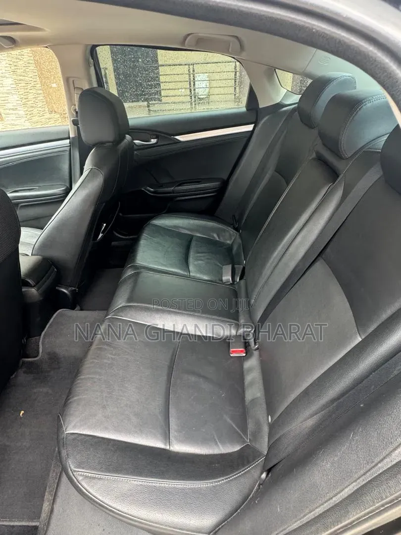 Honda Civic 2016 Black