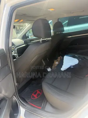 Hyundai Elantra Limited w/SULEV 2020 White