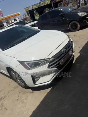 Hyundai Elantra Limited w/SULEV 2020 White