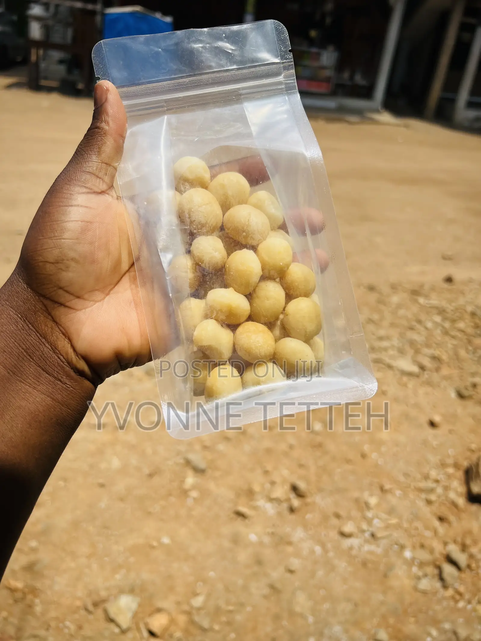 Organic Macadamia Nuts 130g