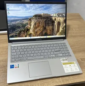 Laptop Asus VivoBook X540SA 16GB Intel Core i5 SSD 512GB