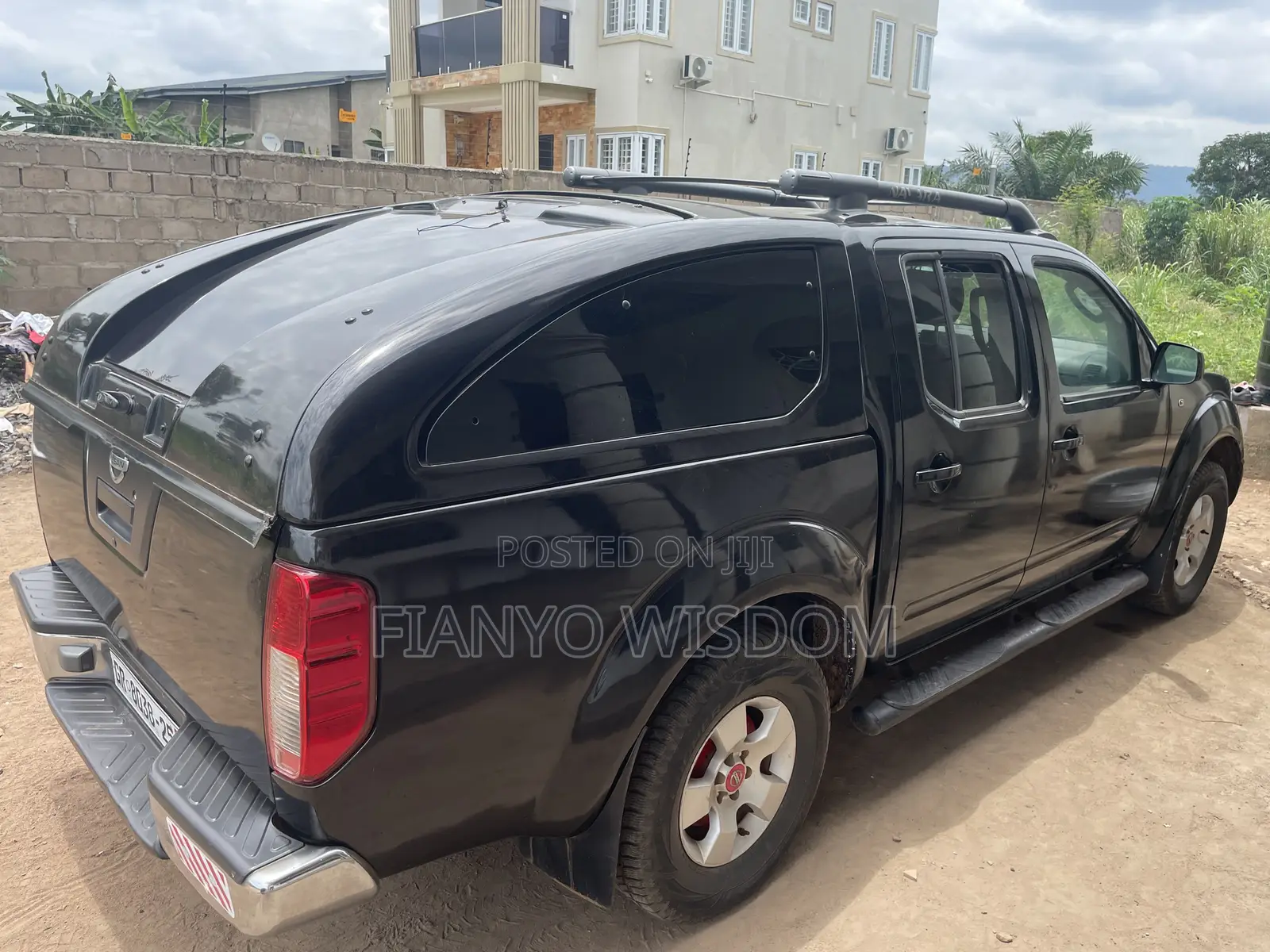 Nissan Navara 2015 Black