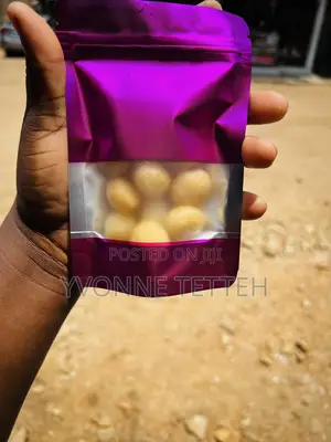 Organic Macadamia Nuts 50g