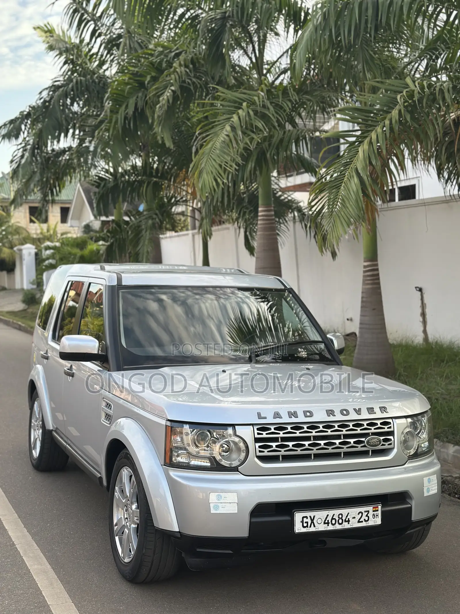 Land Rover Discovery 2012 Silver