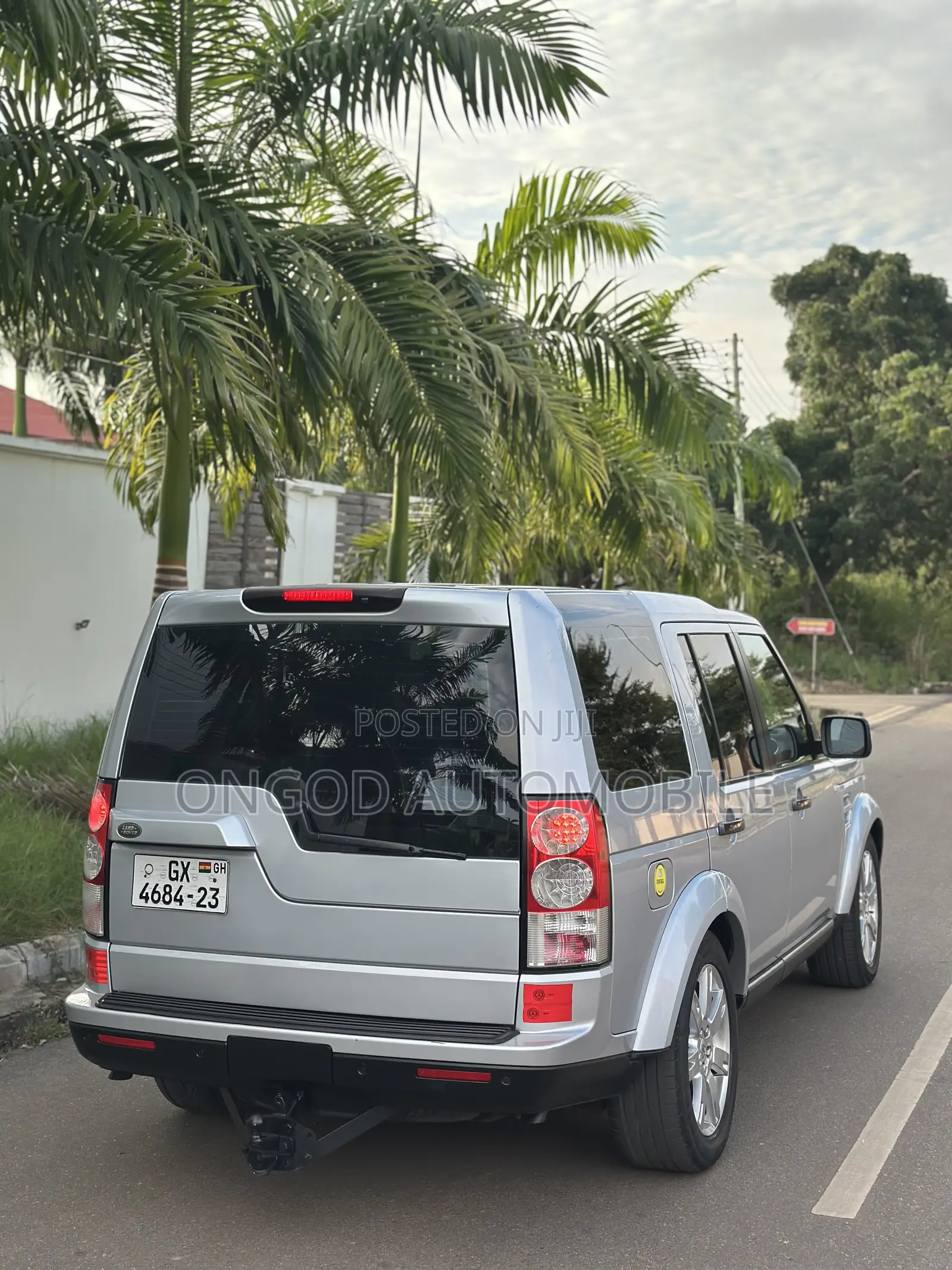 Land Rover Discovery 2012 Silver