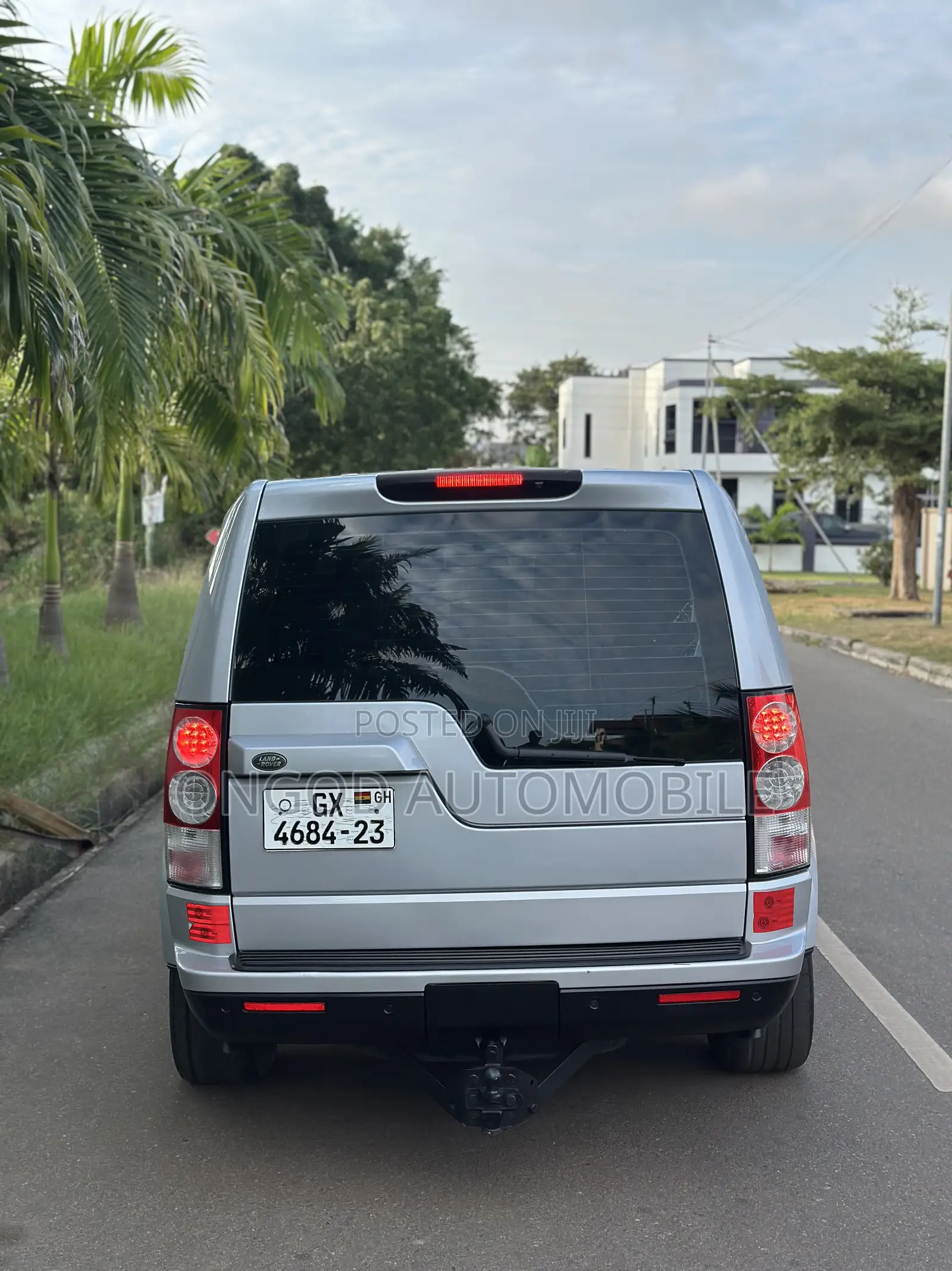 Land Rover Discovery 2012 Silver