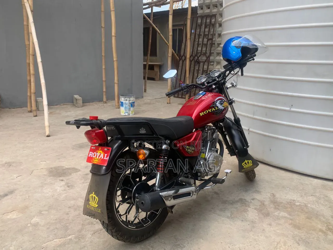 New Royal RY125 2025 Red