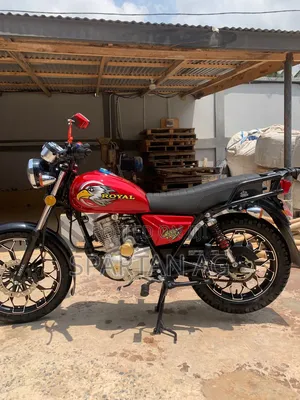 New Royal RY125 2025 Red