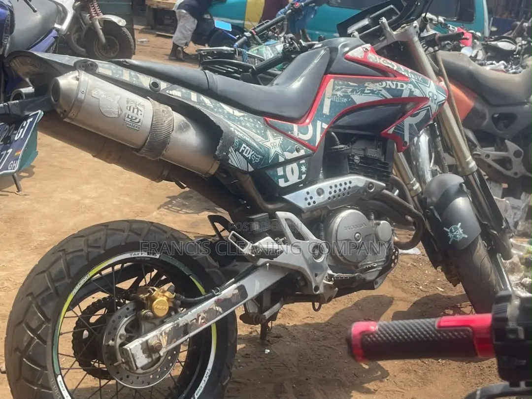 Honda 2022 Black