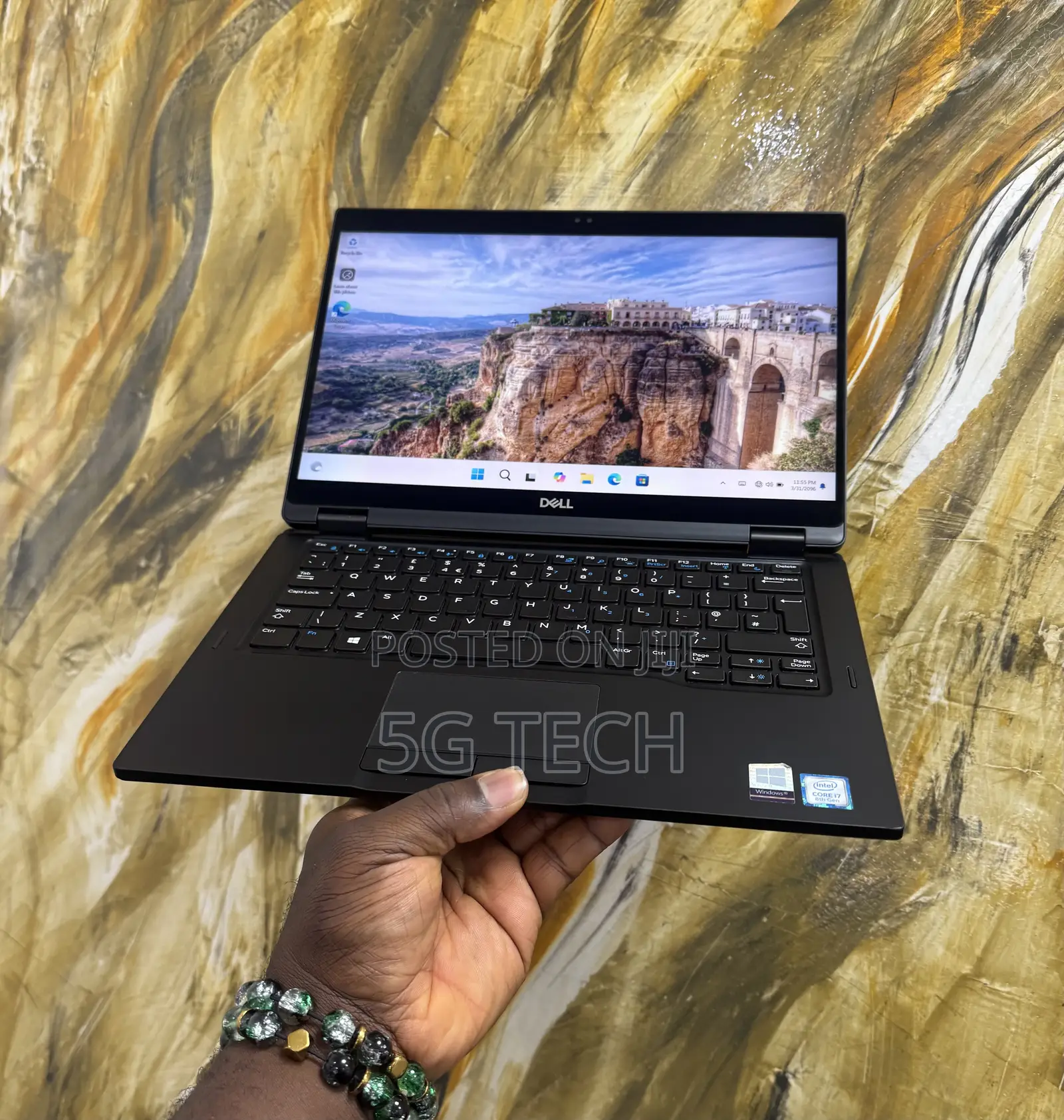 Laptop Dell Latitude 7390 2-in-1 16GB Intel Core i7 SSD 256GB