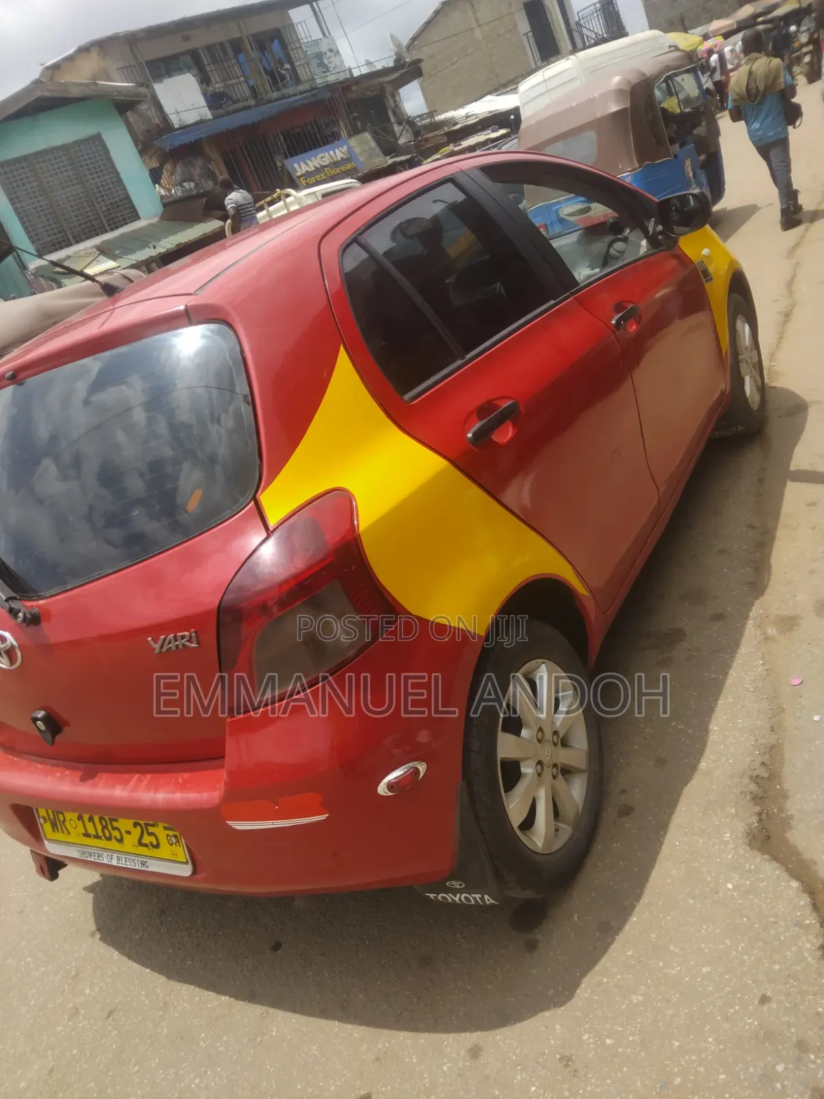 Toyota Yaris 2009 Red