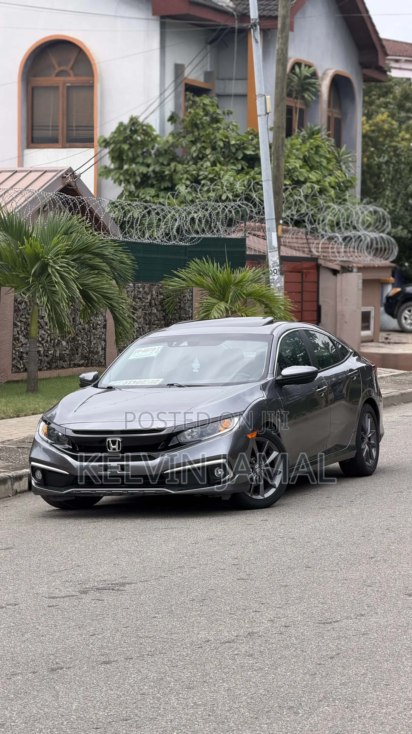 Honda Civic EX Sedan 2020 Gray