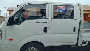Kia Bongo 2017 White