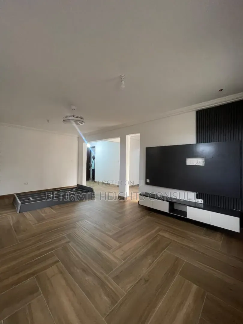 3bdrm Apartment in West Trassaco, A&C Mall Area for rent