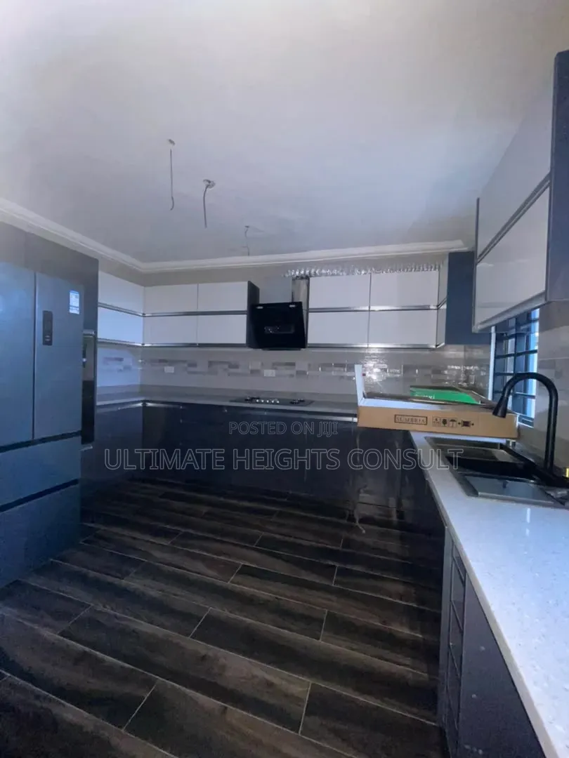 3bdrm Apartment in West Trassaco, A&C Mall Area for rent