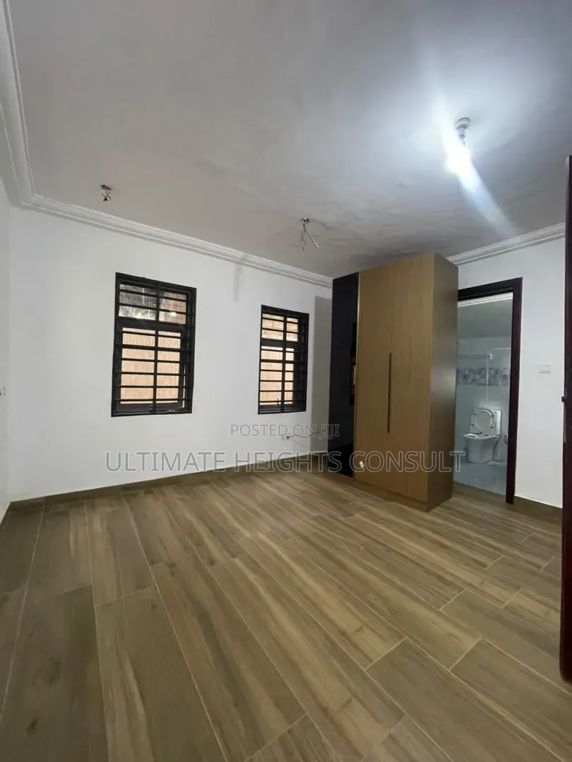 3bdrm Apartment in West Trassaco, A&C Mall Area for rent