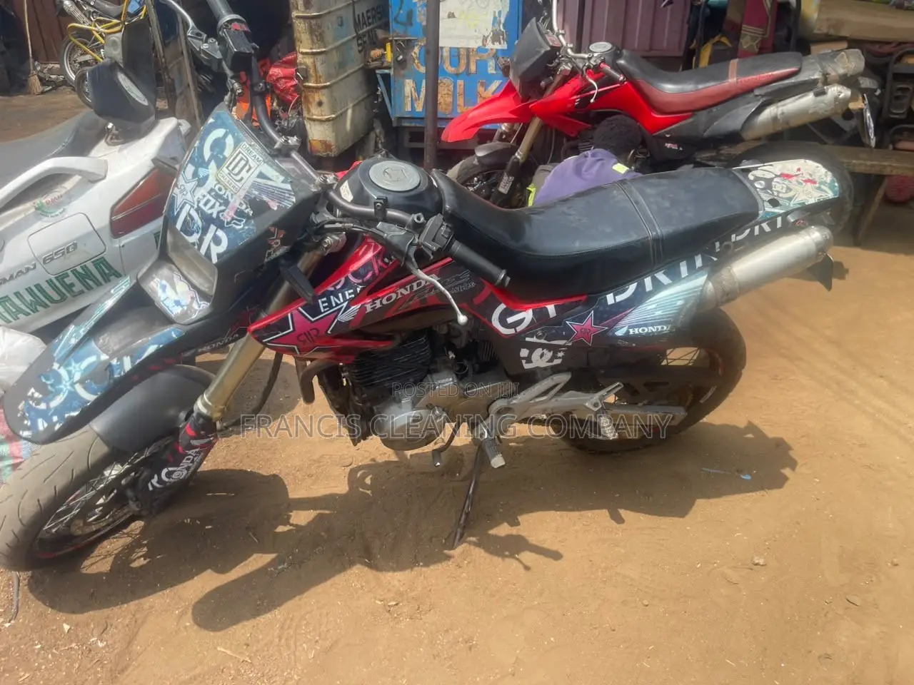 Honda 2022 Black