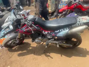 Honda 2022 Black