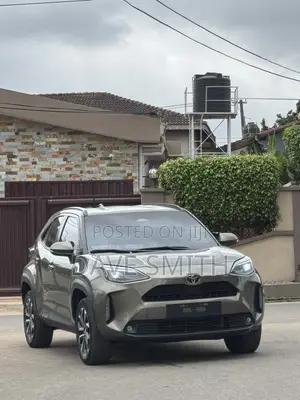 Toyota Yaris Cross 1.5 AWD 2023 Brown