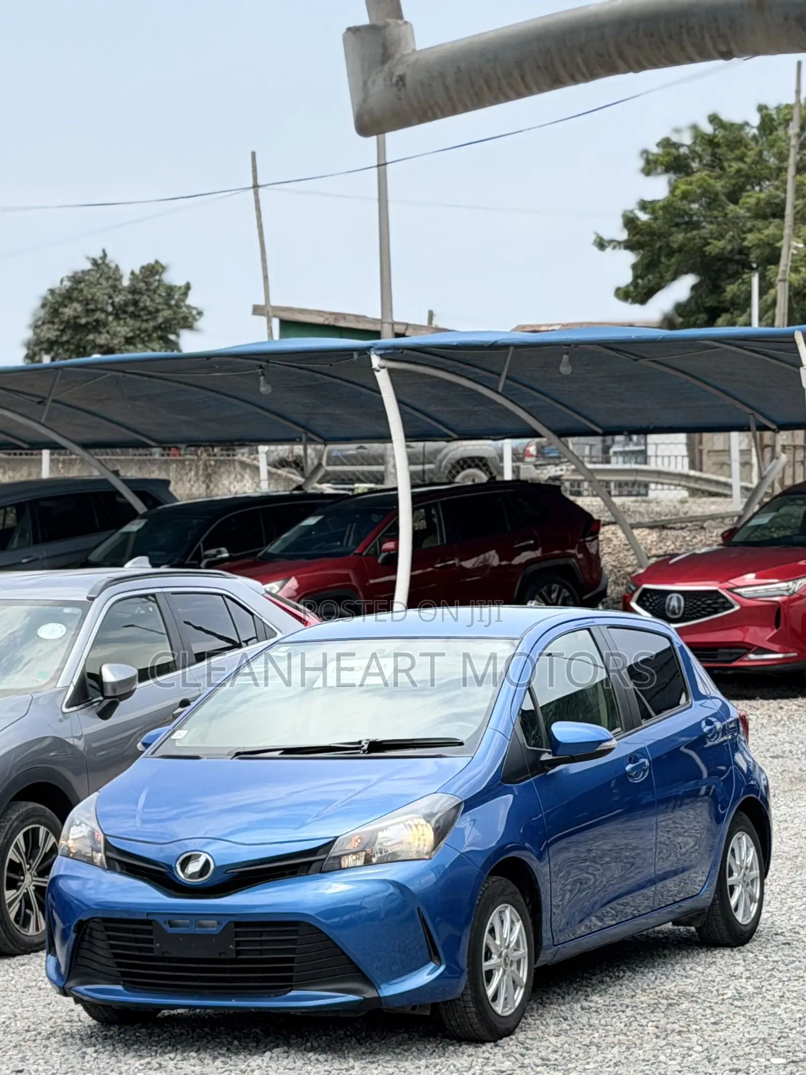 Toyota Vitz 2015 Blue