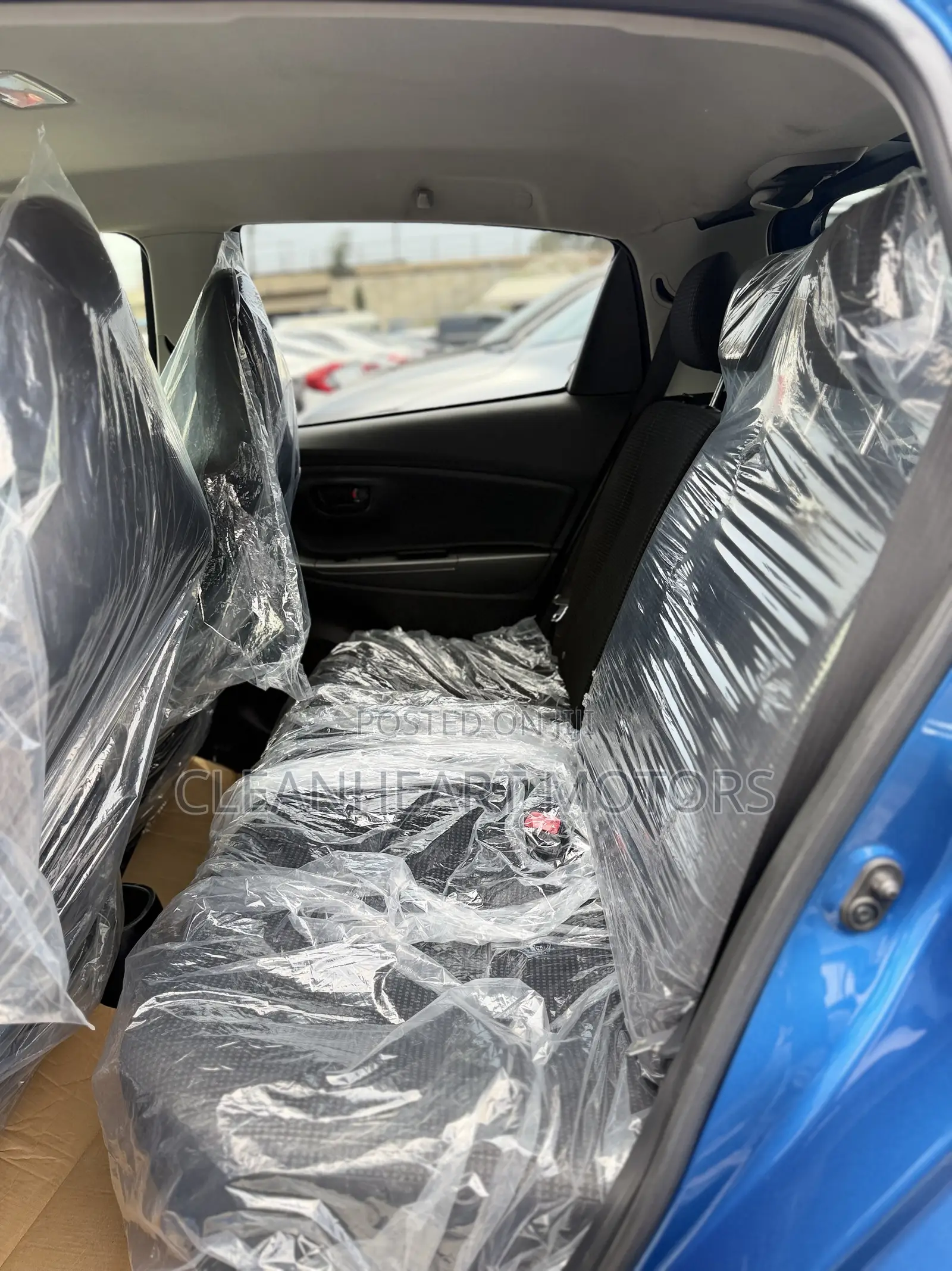 Toyota Vitz 2015 Blue
