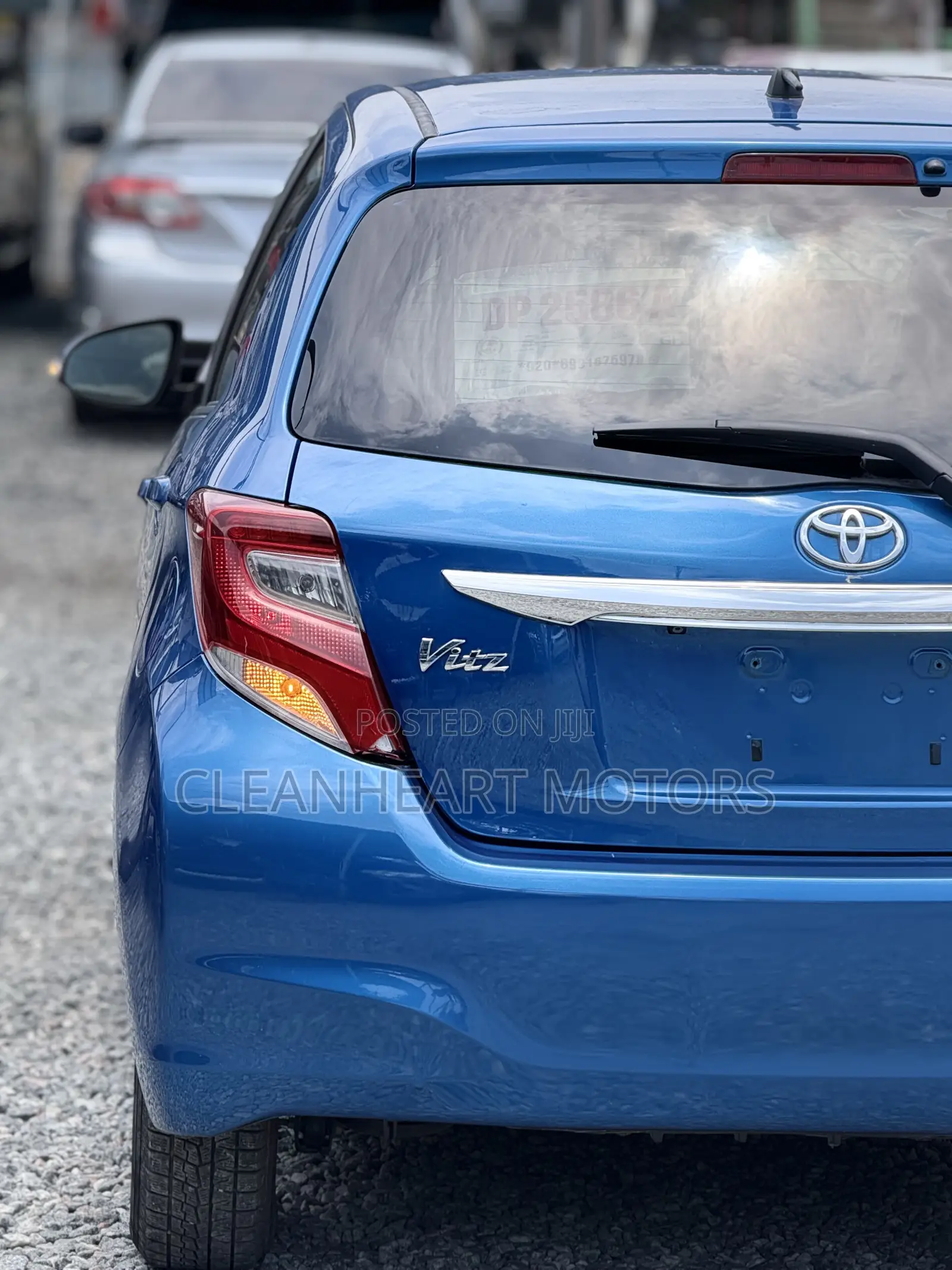 Toyota Vitz 2015 Blue