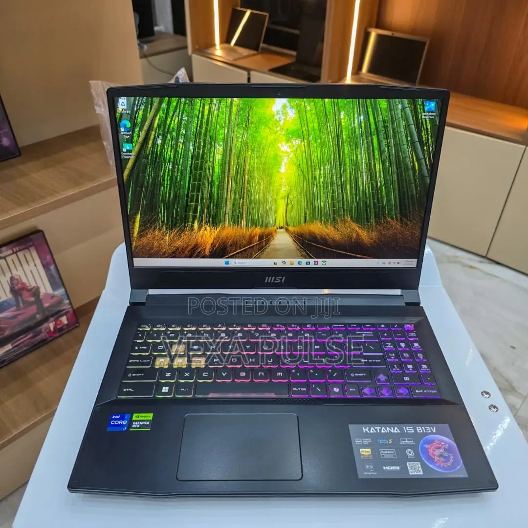 Laptop MSI Katana 15 16GB Intel Core i7 SSD 1T