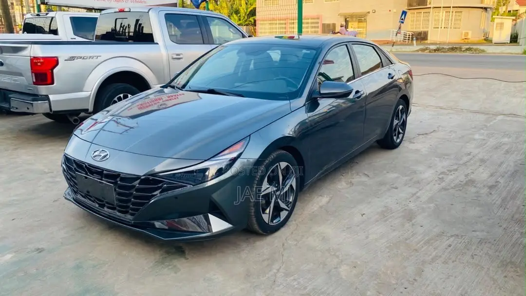 Hyundai Elantra 2021 Gray