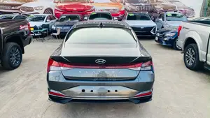 Hyundai Elantra 2021 Gray