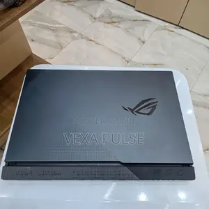 Laptop Asus ROG Strix G17 16GB AMD Ryzen 7 SSD 1T