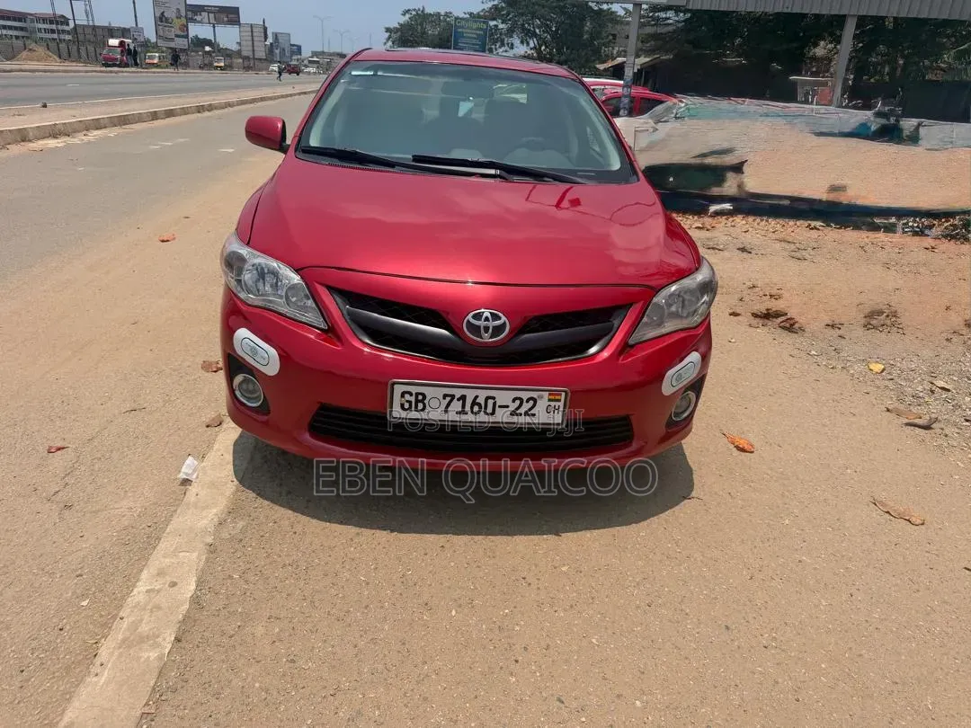 Toyota Corolla 2013 Burgundy