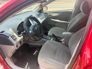 Toyota Corolla 2013 Burgundy