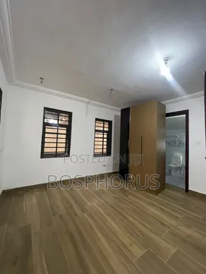 3bdrm Apartment in East Legon, Boundary Road Area for rent