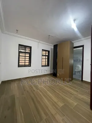 3bdrm Apartment in East Legon, Boundary Road Area for rent