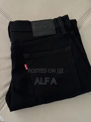  Brand New Levi’s 510 Skinny Fit Jeans – Black