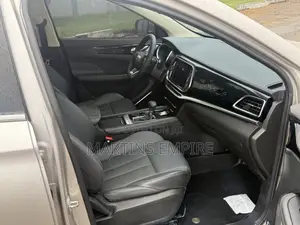 Jetour X90 1.5 FWD 2019 Gold
