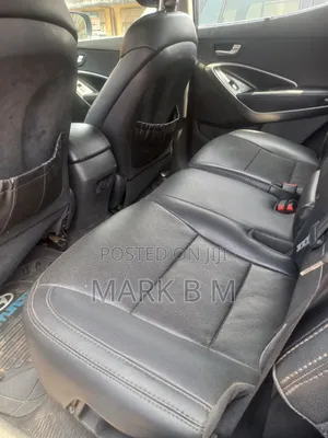 Hyundai Santa Fe 2013 Black