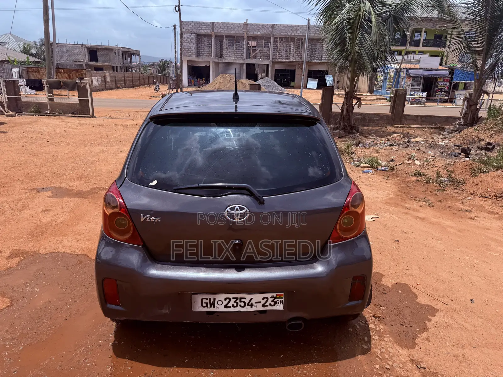 Toyota Vitz 2015 Gray