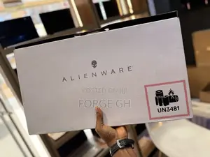 Laptop Alienware M16 R2 16GB Intel Core Ultra 7 SSD 1T