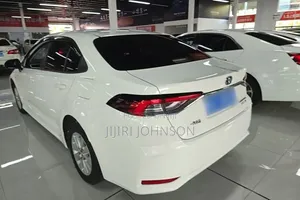 Toyota Corolla 2022 White