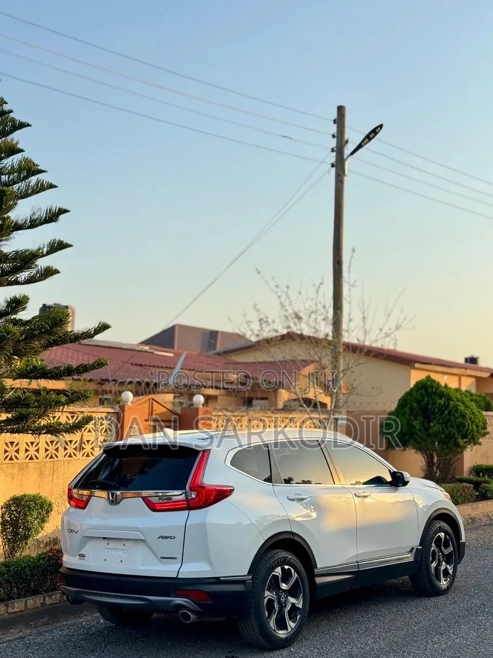 Honda CR-V Touring AWD 2018 White