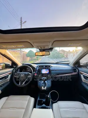 Honda CR-V Touring AWD 2018 White